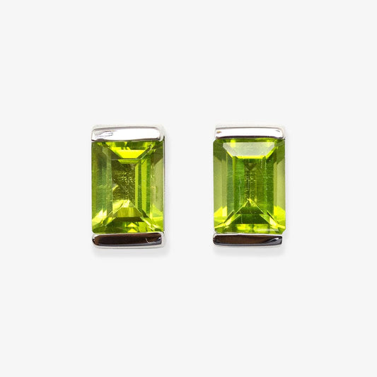 Peridot  Solitaire Earrings Silver 4x6mm